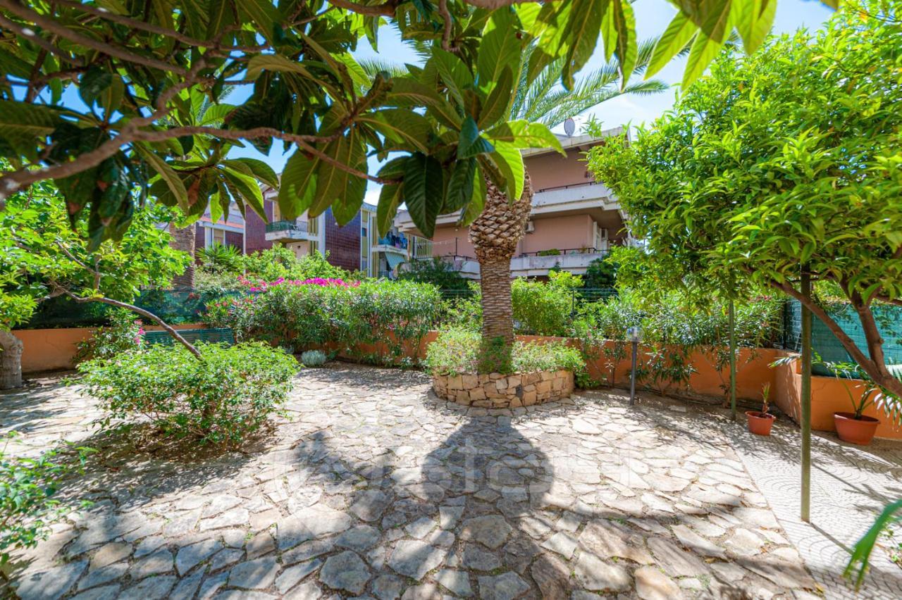 House Marcella Appartement Cagliari Buitenkant foto
