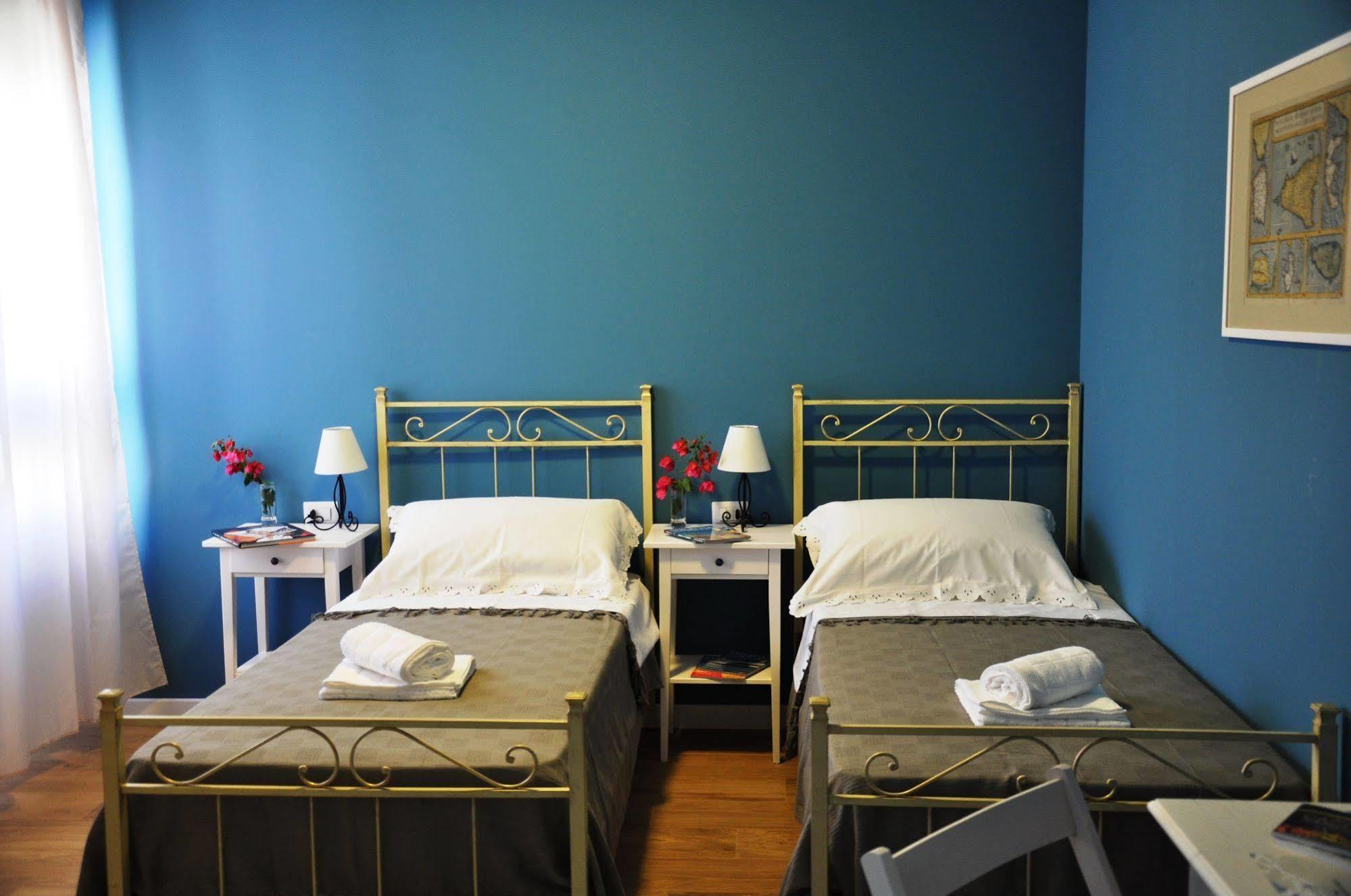 House Marcella Appartement Cagliari Buitenkant foto